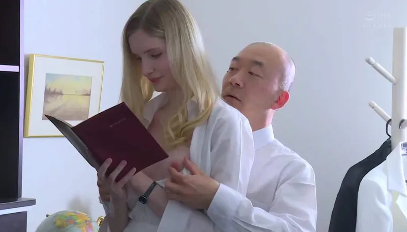 Cô vợ chấp nhận làm em ghệ cho đối tác của gã chồng để trả nợ